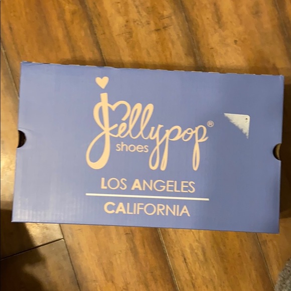 Shoes - Picture 3 of 3